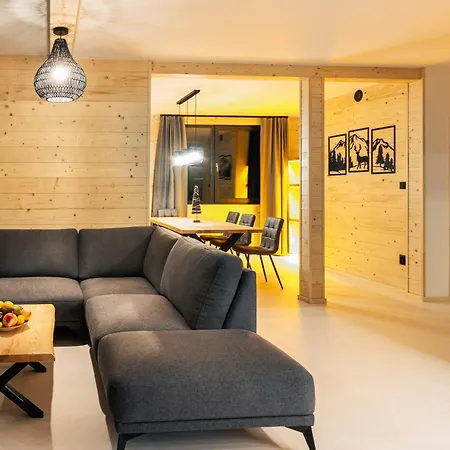 Chalet Vista Biohacking & Jacuzzi Recovery Chalet
