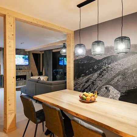 Vista With Jacuzzi *