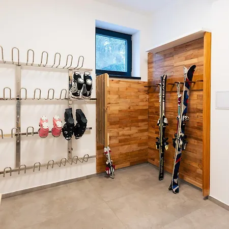 Chalet Vista Biohacking & Jacuzzi Recovery Chalet *
