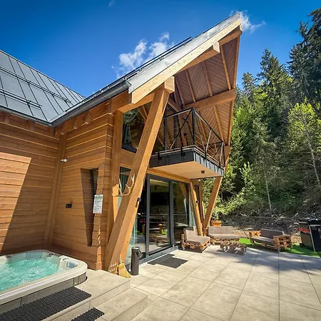 Vista Biohacking & Jacuzzi Recovery Chalé *