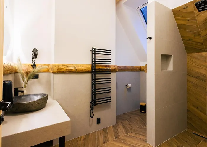 Vista With Jacuzzi * 데마노브스카돌리나